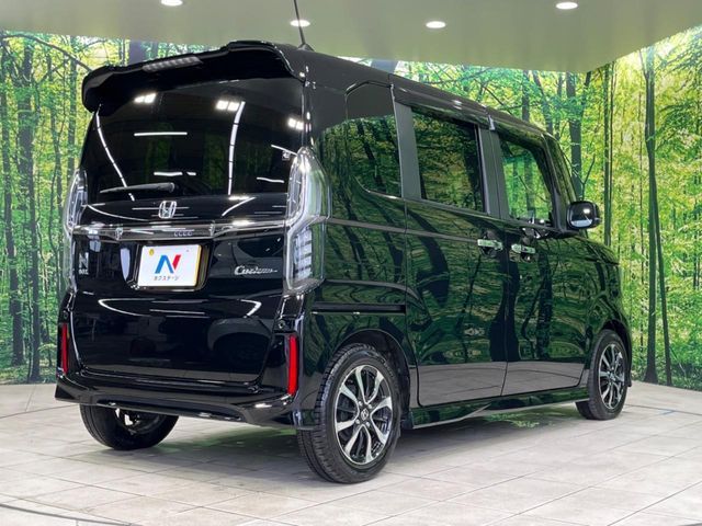 HONDA N BOX CUSTOM 2019
