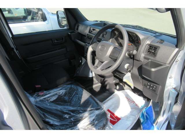 DAIHATSU HIJET CARGO 2024