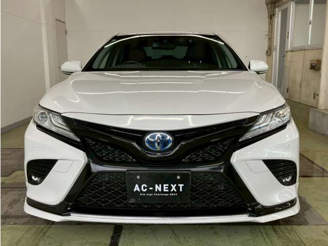 TOYOTA CAMRY HYBRID 2019