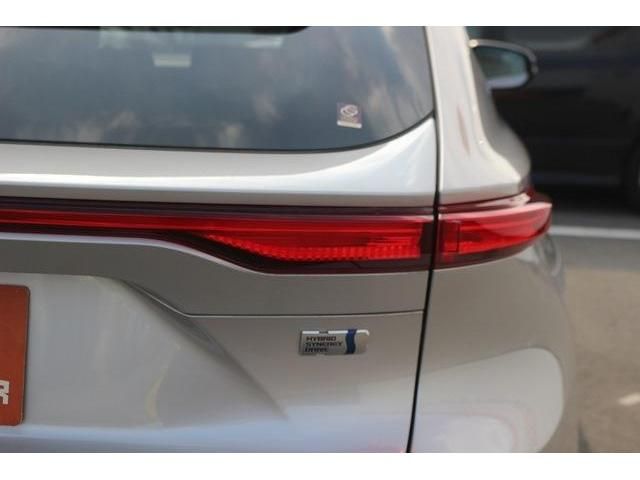 TOYOTA HARRIER HYBRID 2020