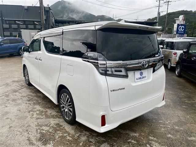 TOYOTA VELLFIRE 2019
