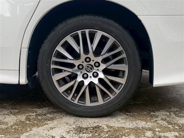 TOYOTA VELLFIRE 2019