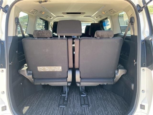 TOYOTA VELLFIRE 2019