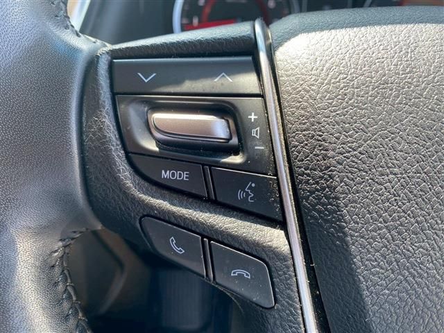 TOYOTA VELLFIRE 2019