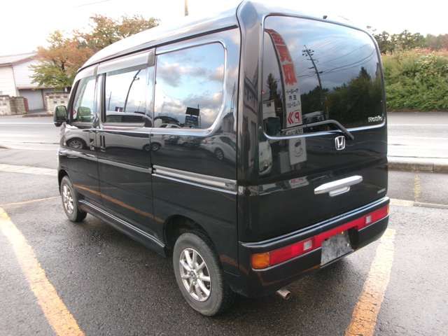 HONDA VAMOS HOBIO VAN 4WD 2013