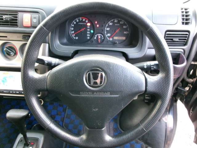 HONDA VAMOS HOBIO VAN 4WD 2013