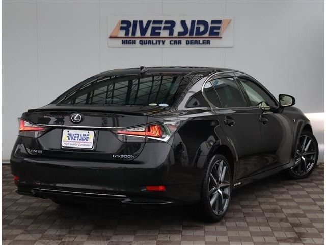 TOYOTA LEXUS GS300h 2017