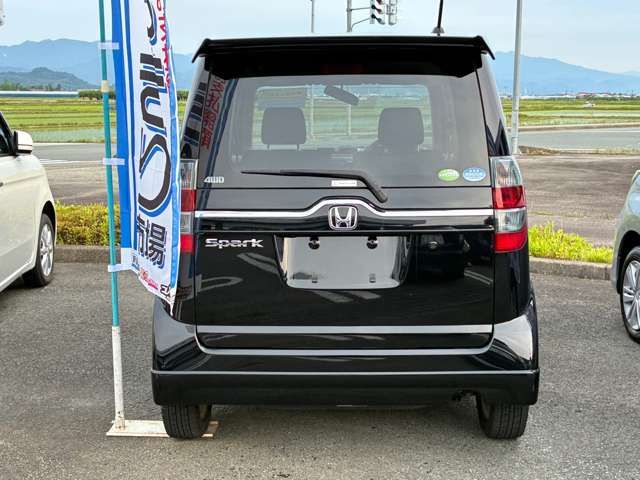 HONDA ZEST SPARK 2012