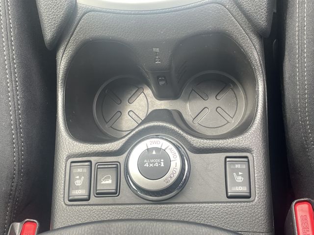 NISSAN X-TRAIL 4WD 2014