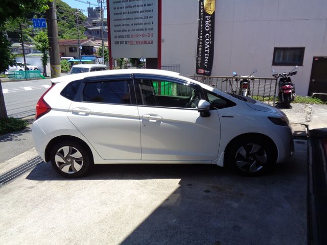 HONDA FIT HYBRID 2015