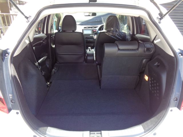 HONDA FIT HYBRID 2015