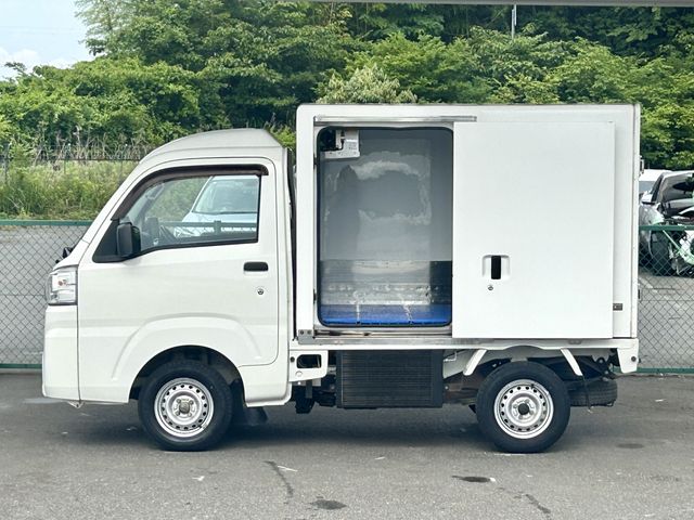 DAIHATSU HIJET truck 2018
