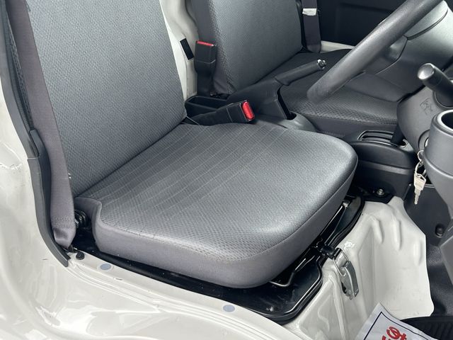 DAIHATSU HIJET truck 2018