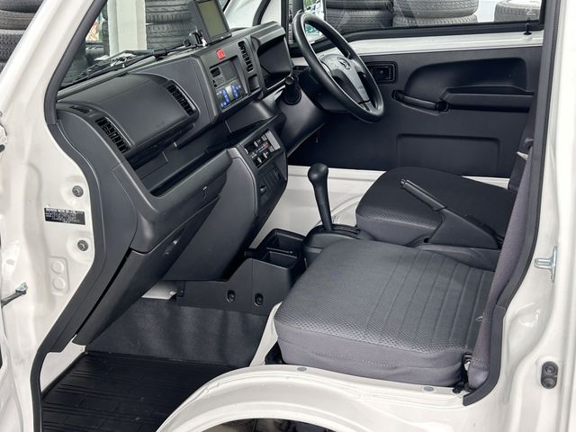 DAIHATSU HIJET truck 2018