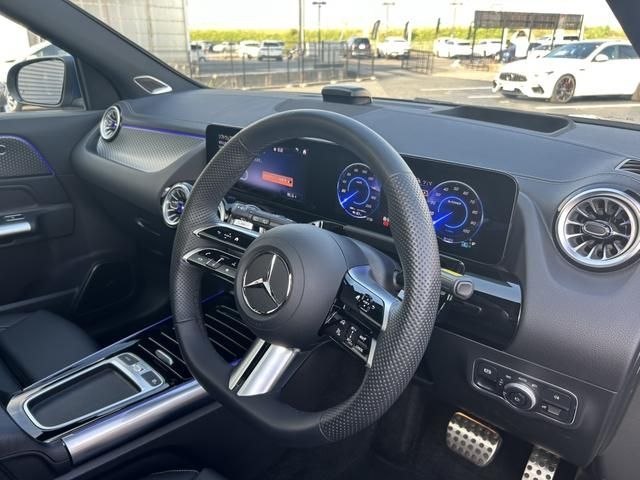 MERCEDES BENZ MERCEDES BENZ EQA 2024