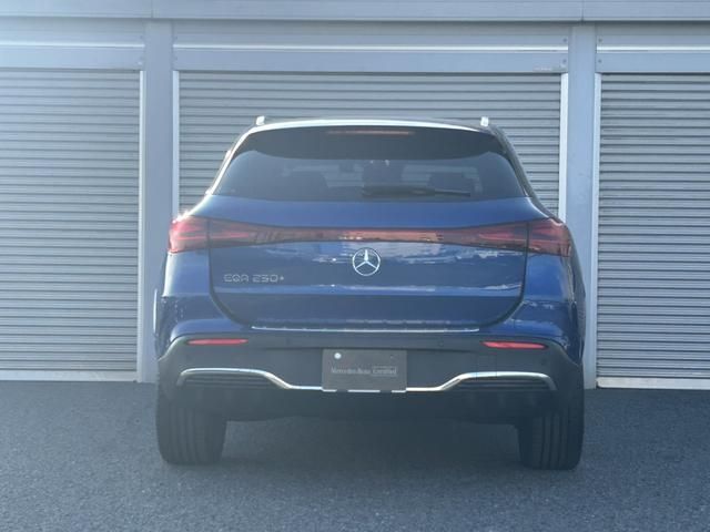 MERCEDES BENZ MERCEDES BENZ EQA 2024