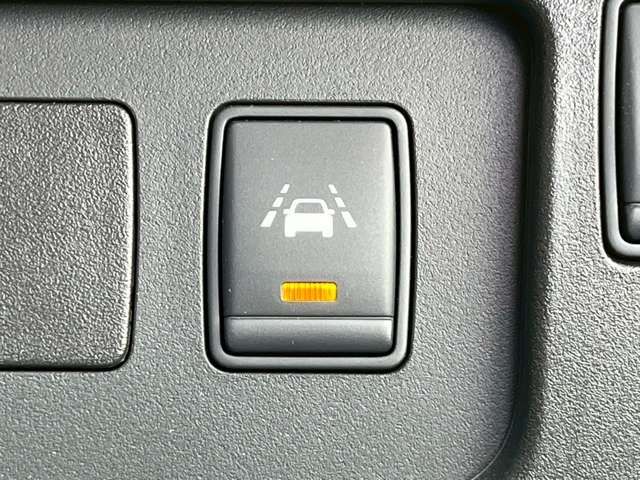 NISSAN SERENA  S-HYBRID 2014