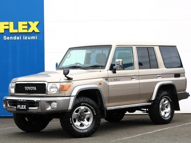 TOYOTA LANDCRUISER van 2015