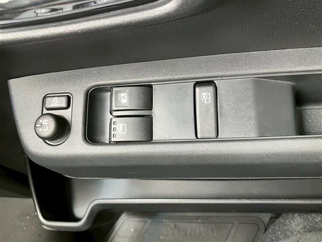 DAIHATSU ATRAI van 2022