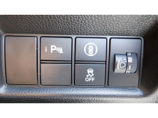 HONDA FIT e:HEV 2020