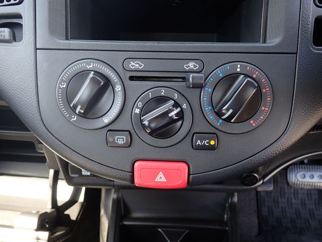 NISSAN NV150 AD 2WD 2021