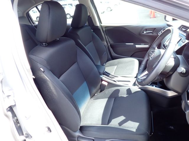 HONDA GRACE HYBRID 2020