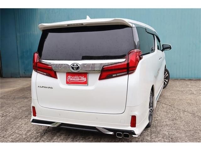 TOYOTA ALPHARD 2023