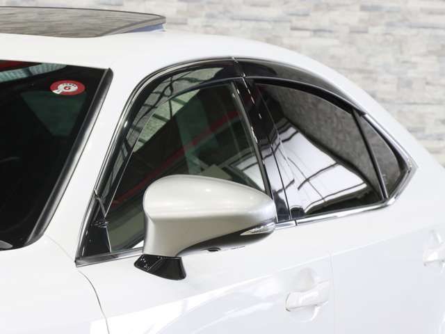 TOYOTA LEXUS IS200t 2016