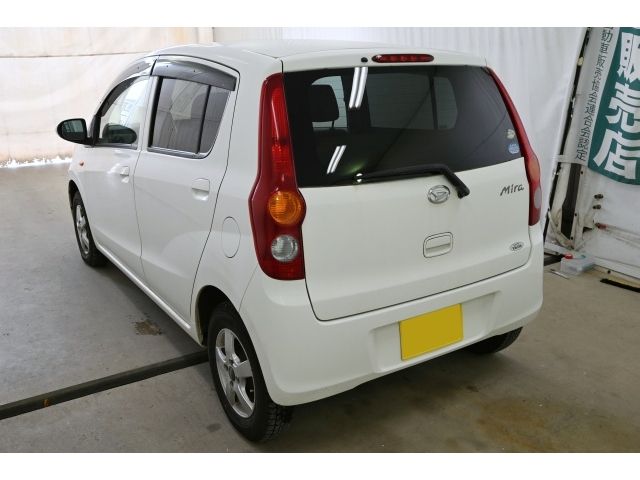 DAIHATSU MIRA 4WD 2010