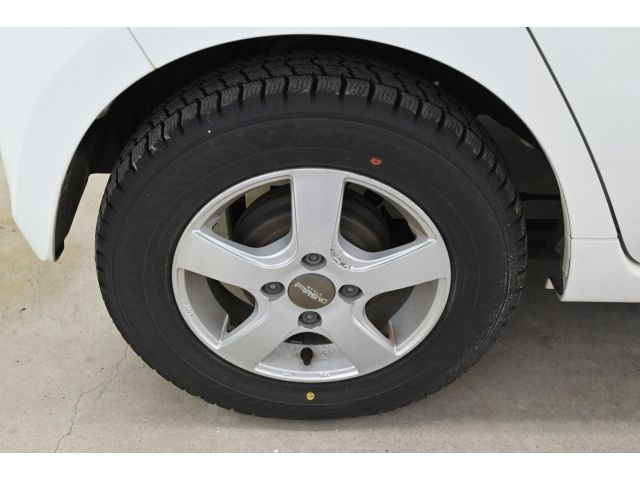 DAIHATSU MIRA 4WD 2010