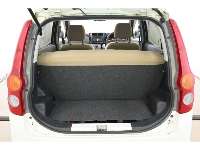 DAIHATSU MIRA 4WD 2010