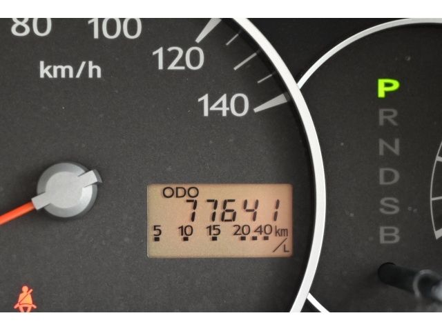 DAIHATSU MIRA 4WD 2010