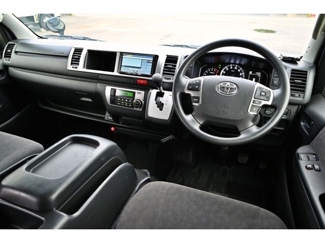 TOYOTA HIACE wagon 2023