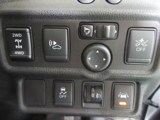 NISSAN NOTE 4WD 2019