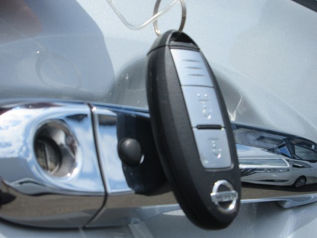 NISSAN NOTE 4WD 2019