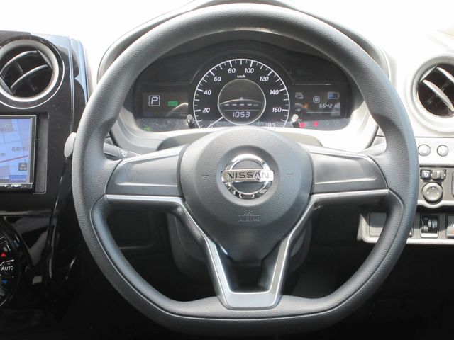 NISSAN NOTE 4WD 2019