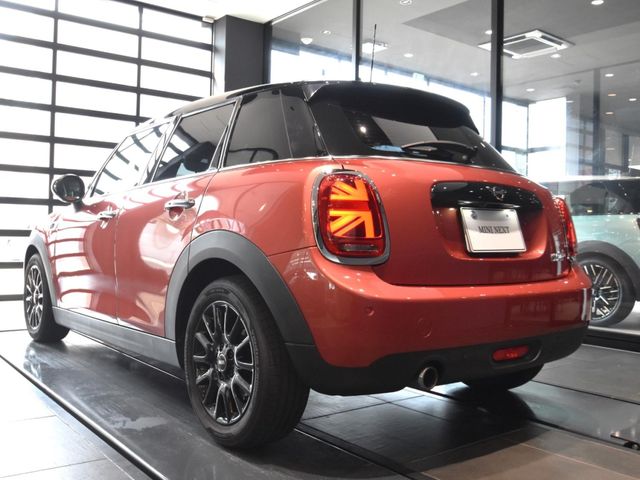 BMW MINI COOPER 5DOOR 2021