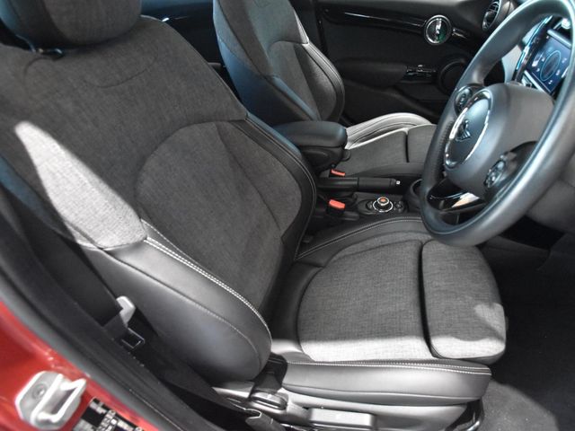 BMW MINI COOPER 5DOOR 2021