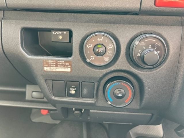 TOYOTA HIACE wagon 4WD 2014