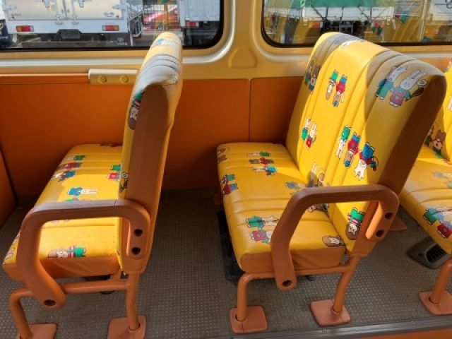 TOYOTA HIACE wagon 4WD 2014