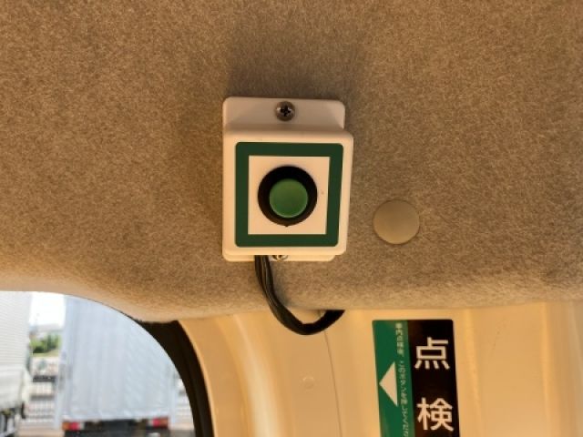 TOYOTA HIACE wagon 4WD 2014