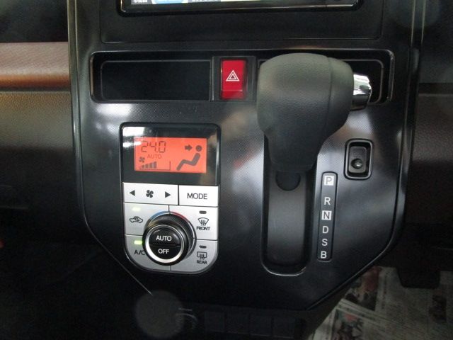 TOYOTA TANK 4WD 2018