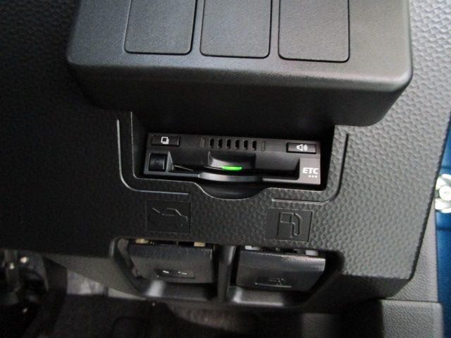 TOYOTA TANK 4WD 2018