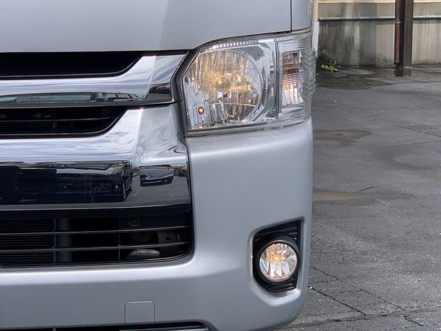 TOYOTA HIACE wagon 4WD 2014