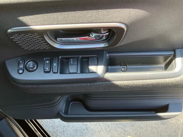 HONDA N BOX CUSTOM 2024