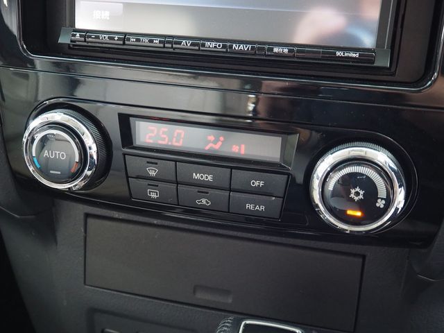 MITSUBISHI PAJERO wagon 2014