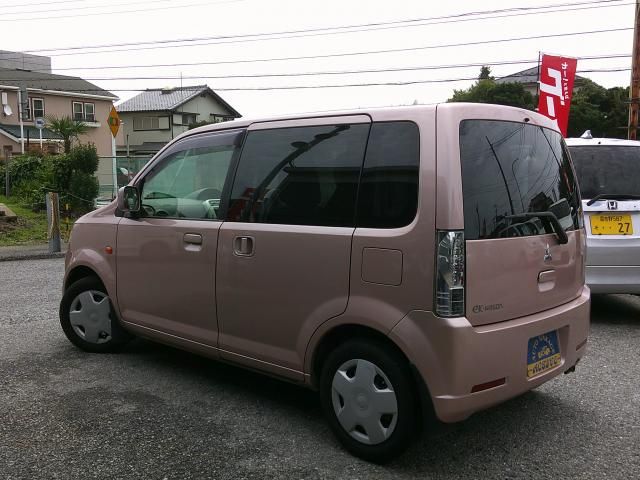 MITSUBISHI eK WAGON 2012