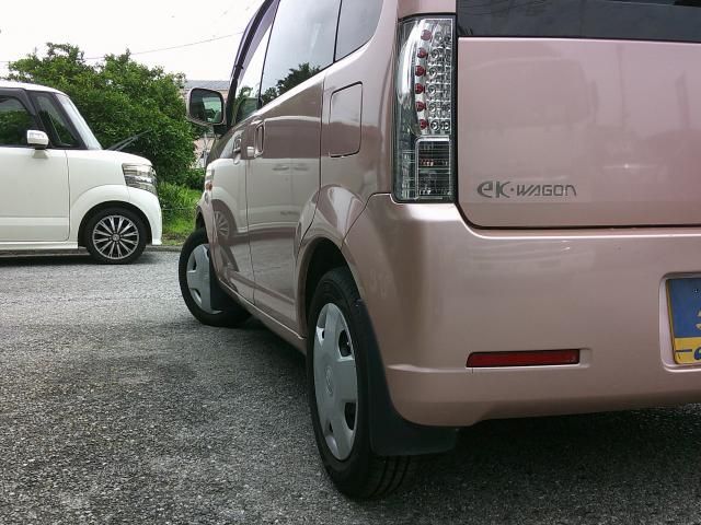 MITSUBISHI eK WAGON 2012