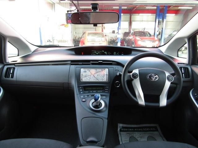 TOYOTA PRIUS 2010