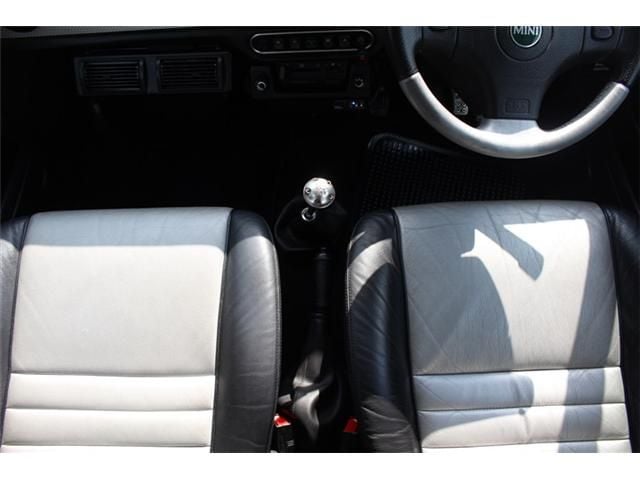 ROVER ROVER MINI 2002